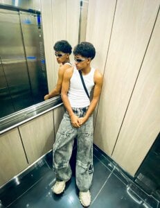 james_lee2's XXX Nude Photo 8