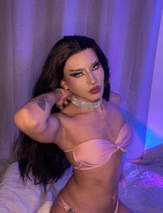 Lisa_sparkleee girl girl girlllll Pic 3