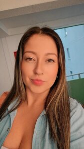 Ivonny_04 Public Pic 5