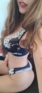 XhotcarolX Public Pic 4