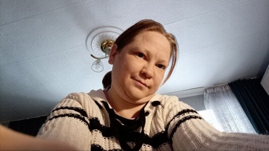 Daysie_Fanny Public Pic 4