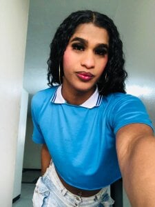 katha_Crawford Tall and hot black girl😈🍑🖤💦🔥🍆🍓👅 Pic