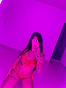 AMYCASTILLO_ Public Poză