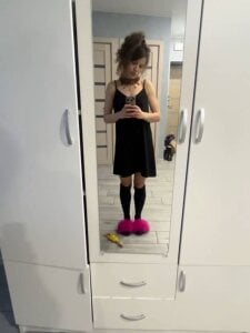 Marla_Bri Public Pic 3