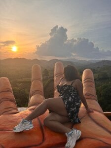 RileyFlame A dress, a landscape… and you on my mind 🖤🌿 รูปภาพ  3