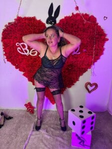 Isabela_Bennett Public Foto