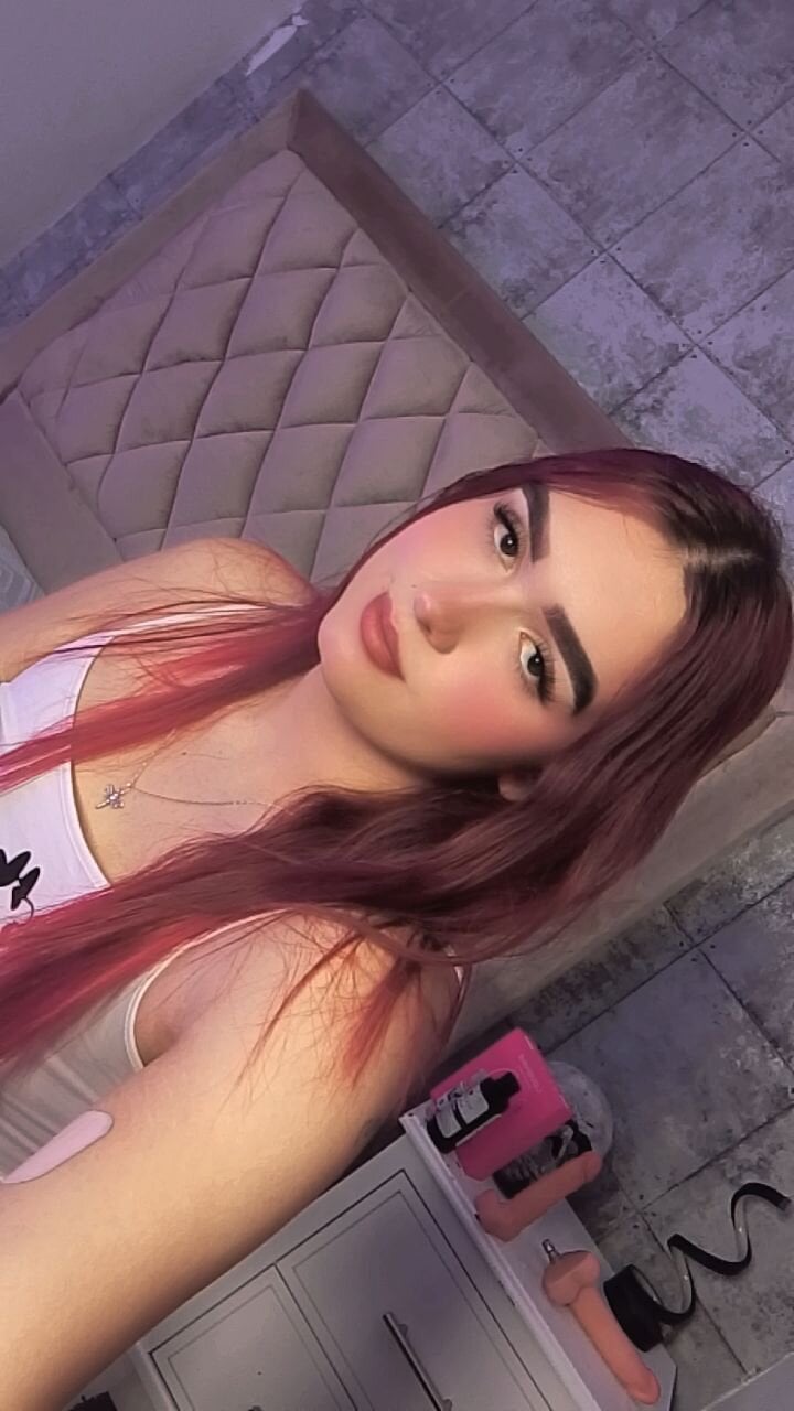 Foto  1329 de CleoFoxx_ – em alta