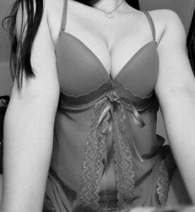 Chiara_evans07 Hi baby! Pic 4