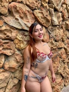 Leah-Moon Too dangerous to ignore 🔥 รูป  5