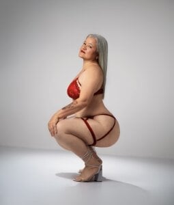 Sexy 👅🍒 de MilF-eterna_69  4 Imagens