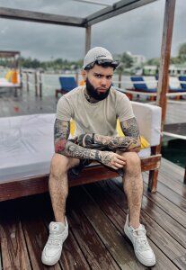 Eroxxx1327 Public Pic