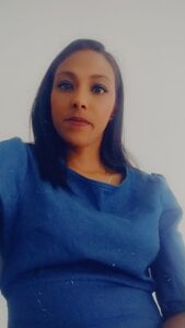 Indian-Hottie001 Public Pic 7