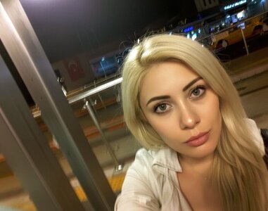 Public de ELEINALONDON  8 photos