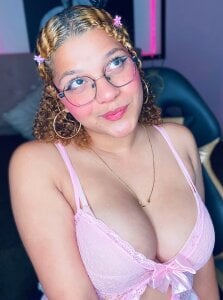 Kendall_fox_x The night is more beautiful when it is shared... ✨ Pic 2