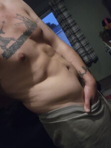 MrWonderLand95 Public Pic 6