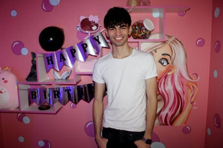 JaremyHarris My Birthday🎉🎁🎉🎁🎉 Pic 5