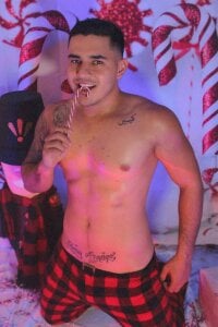 big-tyler Merry Christmas!🎅 Immagine  3