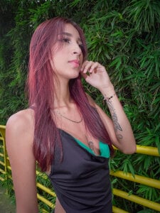 SilvanaFoxx Public Pic 3