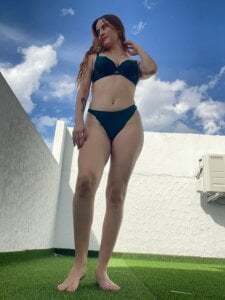 Ada_Turner Pool day♥ Pic