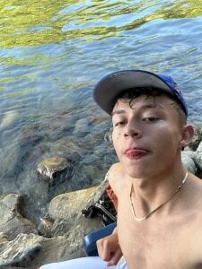 Dark_Nico On a trip ☘ Pic 4