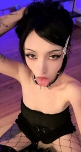 SalemBlackrose Sexy girl 😈 Pic 2