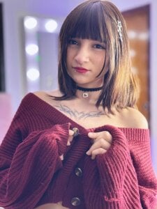 _Charlotte_Collins_のyou and me together ❤️‍🔥の 7枚の写真