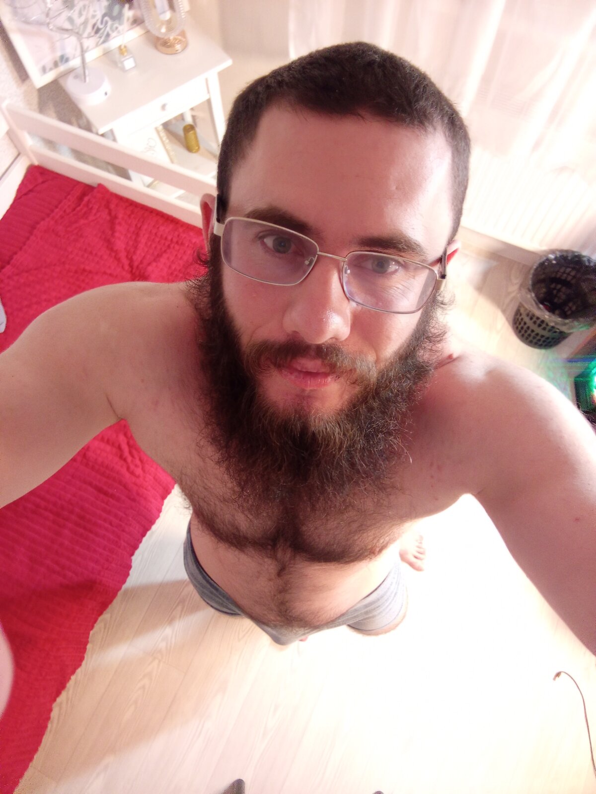 Ant_Power 님의 트렌드 중인 사진  3753개