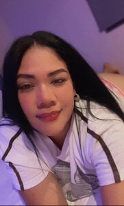 Ashley_bigas_ Public Pic