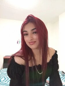 Sophiahilt0n_ Public Pic 2