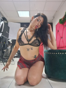 Victoria_Alvarezsex Public Pic 5