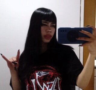 DAKOTALUCIFENA HEY Foto