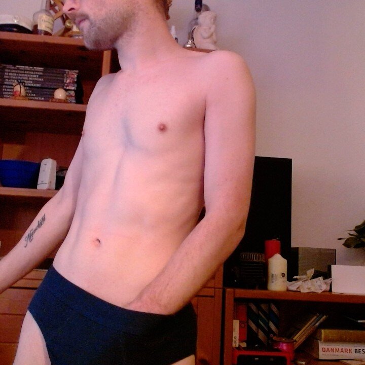 _whoisthatguy_ 熱門圖片 1162