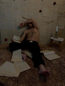 jonasbeards Thoughtful and romantic bohemian รูป  4