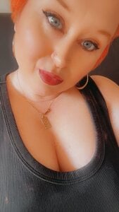 BustyRedxx Public Billede 5