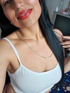 LunaRouuse_ Public Pic 5