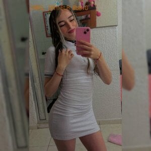 0Briana_borbon7 Public Pic 8