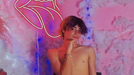 Leo_Glow Innocent sensuality 圖片