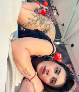 julietha_taylor Hey guys, you'll love it Foto 3