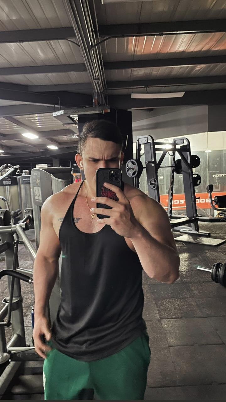 Regansmiths 님의 트렌드 중인 사진  2626개