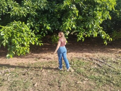 MIA-LARIOS ✨ Pic 5