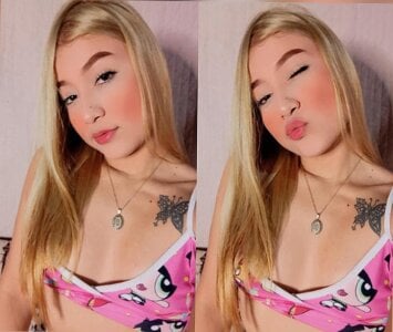 Emiily_Xx Public Foto 5