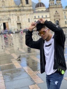 Colombiainthahouse BOGOTA ❄️ Pic 4