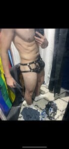 nychungdom Public Poză