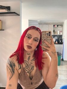 annika_taylor makeup ❤️‍🔥 Foto 6