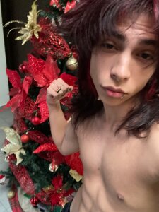 Dereck_Manson Merry christmas Pic 3