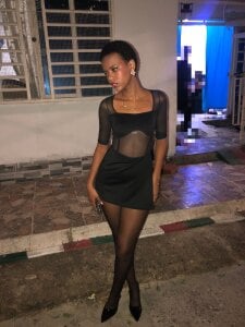 KinkyCutie1 kullanıcısının Happy New Year 🎊 albümü -  3 fotoğraf