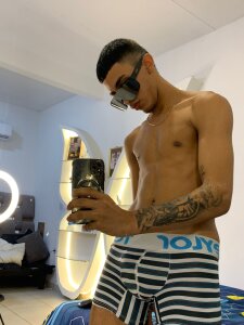 IMPERIO_ROMANO YANDEL🌲😍 Pic 6