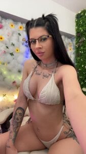 Ana_Lexus Public Pic 6