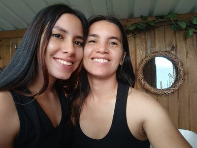 Emily_and_Soffy gampling day❤️‍🔥🥰✨ صورة واحدة|Emily_and_Soffy gampling day❤️‍🔥🥰✨ صورتان|Emily_and_Soffy gampling day❤️‍🔥🥰✨  2 صور|Emily_and_Soffy gampling day❤️‍🔥🥰✨  2 صورة