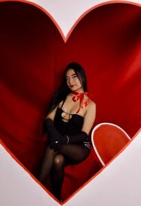 isabella_castillo_ Happy Valentine's Day 2026🩷 Billede 3